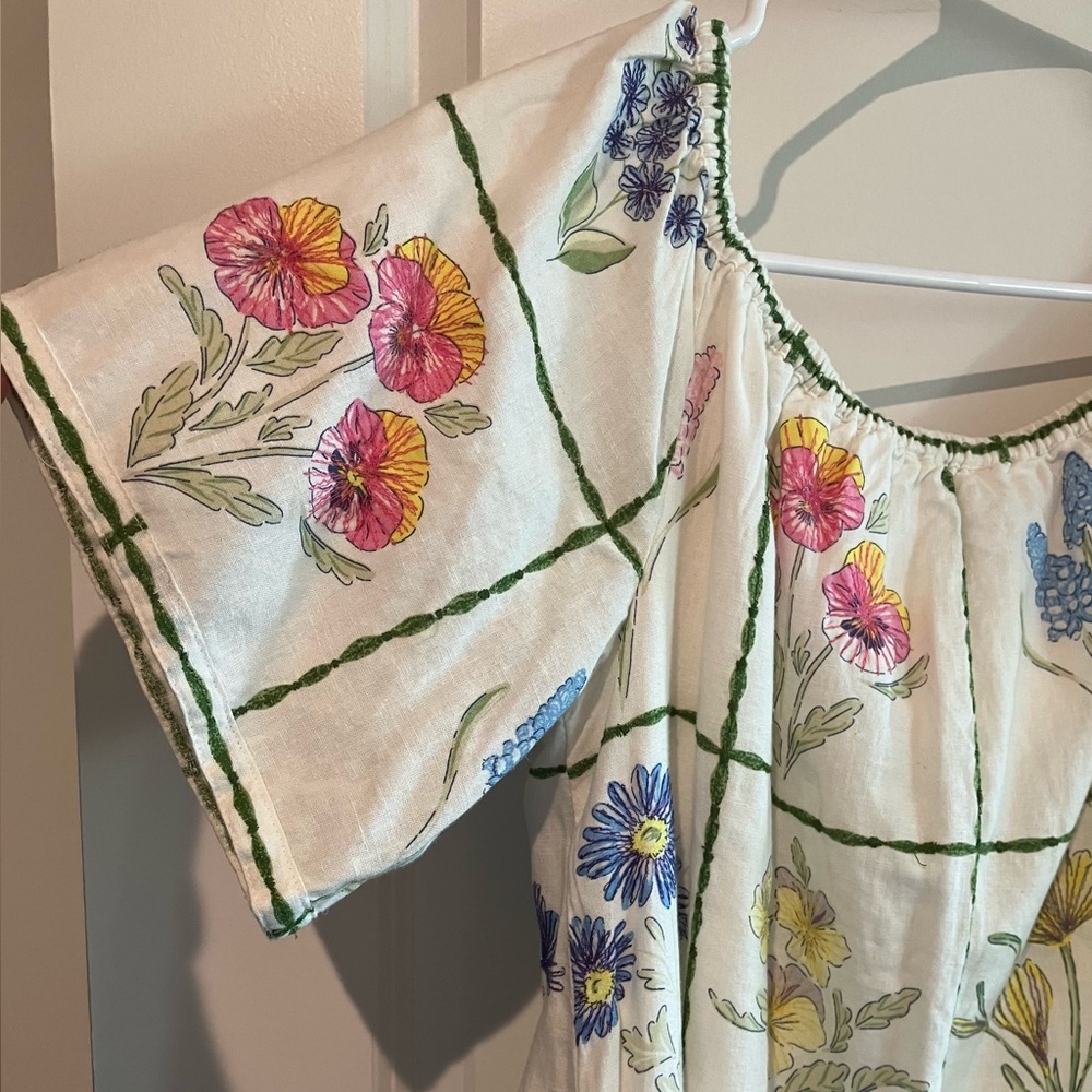Crown & Ivy white floral grid Small, Pockets - Picture 4 of 16